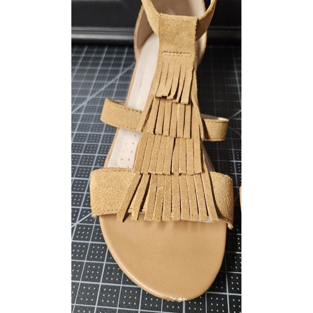 Clarks collection suede fringe‎ wedges Abigail tan adjustable US 8